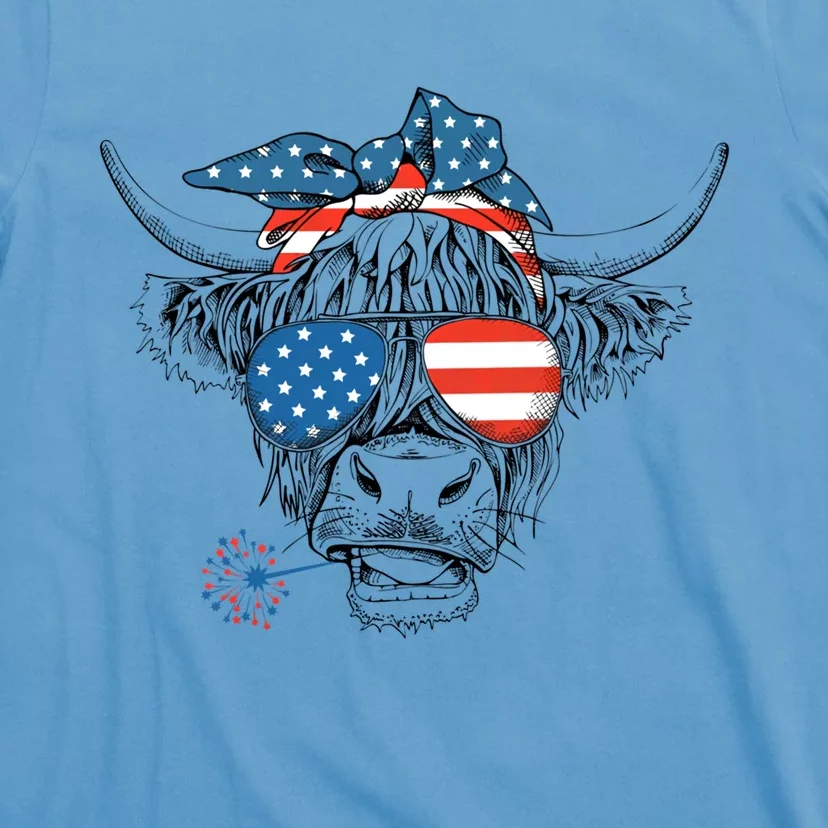 Funny Highland Cow Us Flag Glasses Patriotic July 4th Gift T-Shirt