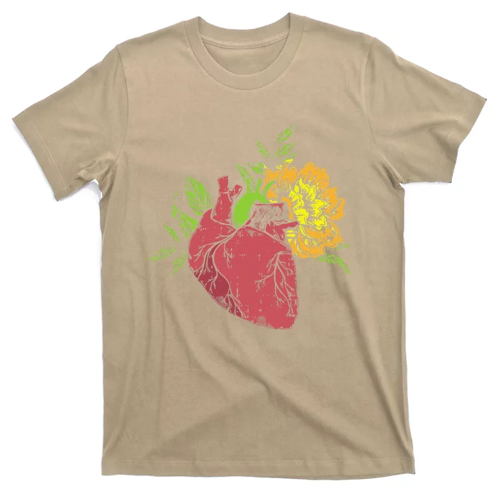 Floral Heart Earth Day Love Recycle Pro Environment Gift T-Shirt