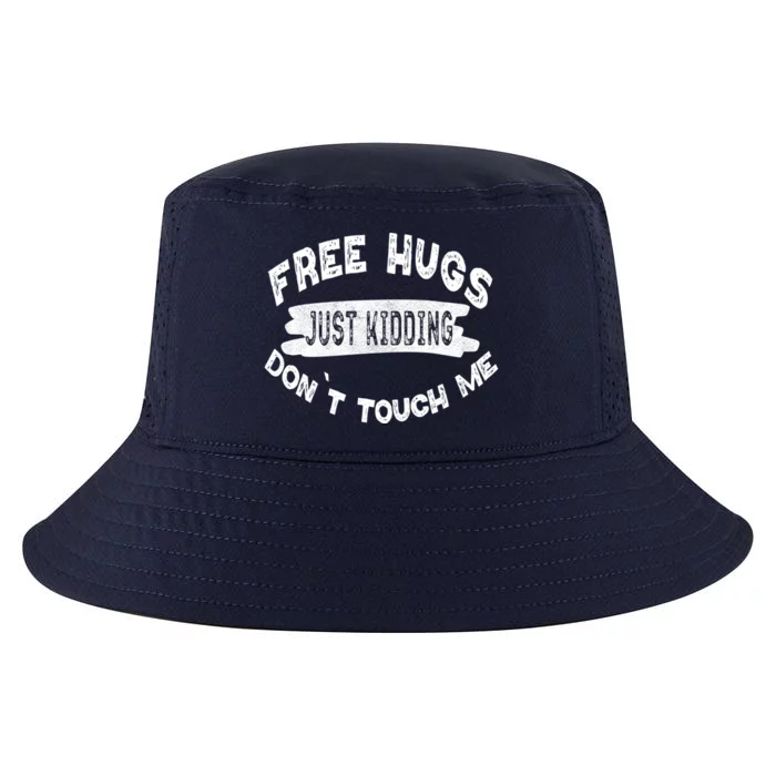 Free Hugs Justding Dont Touch Mes Sarcastic Funny Cool Comfort Performance Bucket Hat