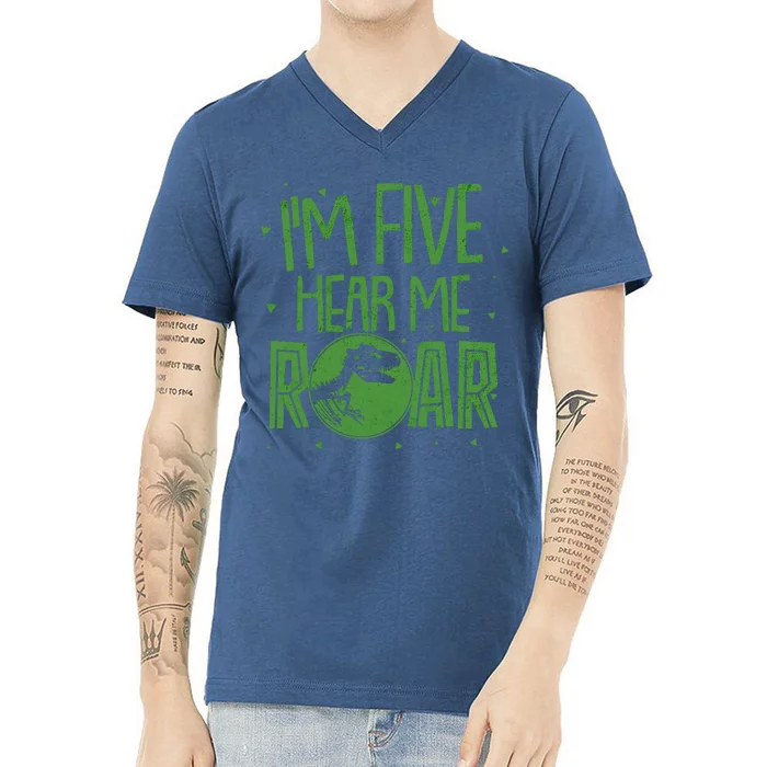 Funny I'm Five Hear Me Roar Birthday V-Neck T-Shirt