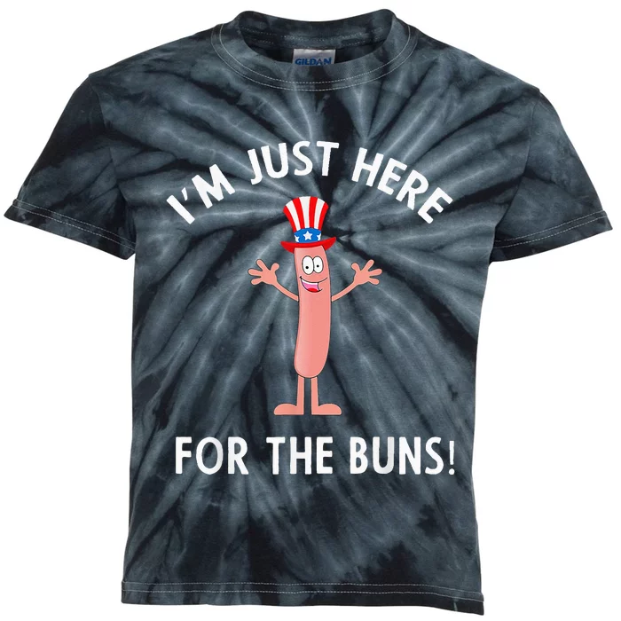 Funny I'm Just Here For The Buns Patriotic Hot Dog Kids Tie-Dye T-Shirt