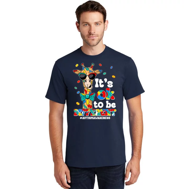 Funny ItS Ok To Be Different Autism Awareness Giraffe Tall T-Shirt