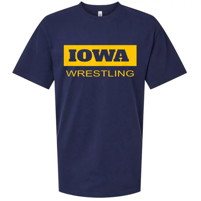 Freestyle Iowa Wrestling Wrestler Fan The Hawkeye State Sueded Cloud Jersey T-Shirt