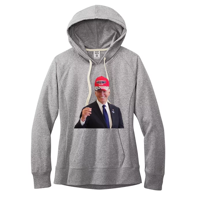 Funny Joe Biden Dons Trump 2024 Cap Wear A Trump Hat Gift Women's Fleece Hoodie