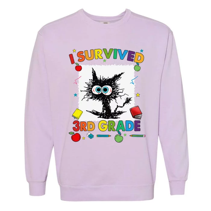 Funny Last Day Of Third 3rd Grade I Survived Third 3rd Grade Garment-Dyed Sweatshirt