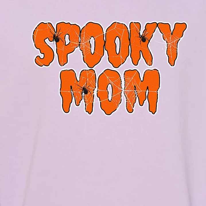 Funny Lazy Halloween SPOOKY MOM COSTUME Womens Spider Gift Garment-Dyed Sweatshirt