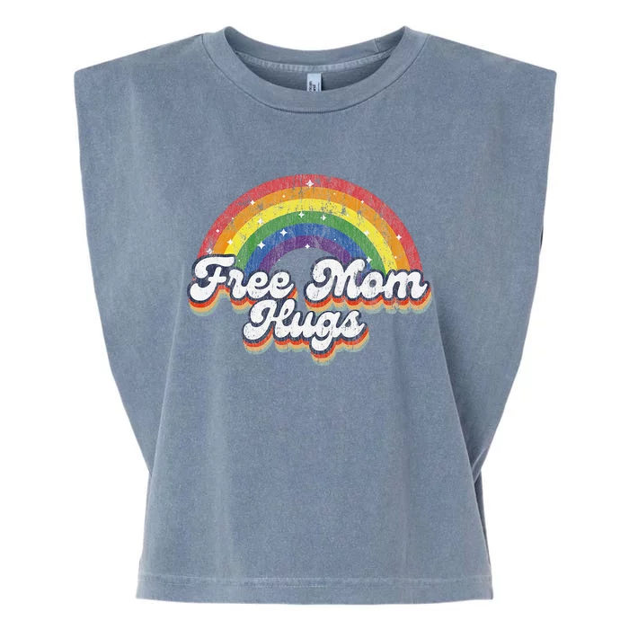 Free Mom Hugs Rainbow Heart Lgbt Flag Lgbt Pride Month Garment-Dyed Women's Muscle Tee