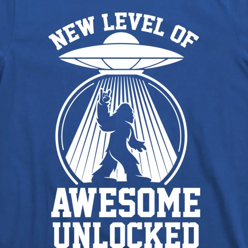 Funny New Level Of Awesome Unlocked Ufo Bigfoot Sasquatch Gift T-Shirt