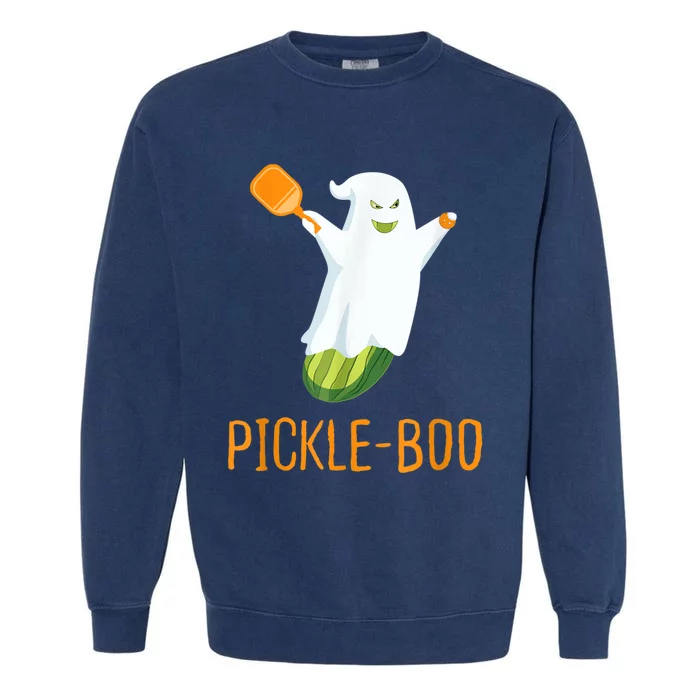 Funny Pickle Ghost Loves To Play Pickleball At Halloween Garment-Dyed Sweatshirt