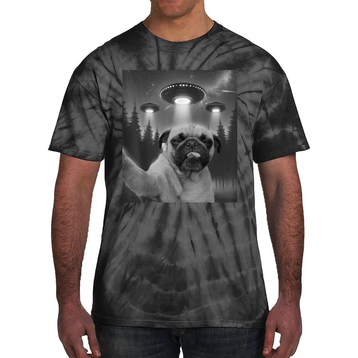 Funny Pug Selfie With Ufos Dog Dad Mom Boy Girl Tie-Dye T-Shirt