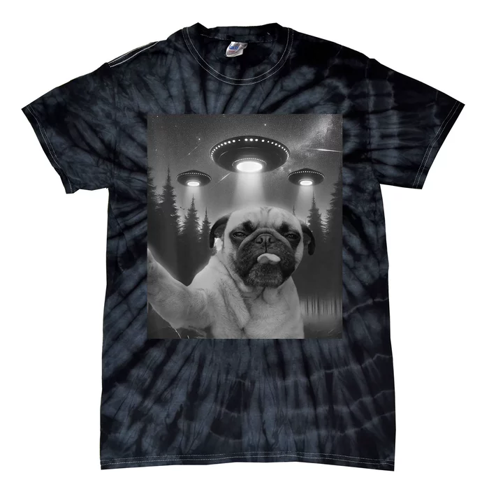 Funny Pug Selfie With Ufos Dog Dad Mom Boy Girl Tie-Dye T-Shirt