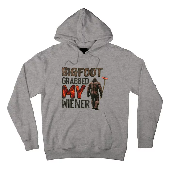 Funny Retro Bigfoot Bigfoot Grabbed My Wiener Tall Hoodie