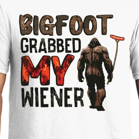 Funny Retro Bigfoot Bigfoot Grabbed My Wiener Design Pajama Set