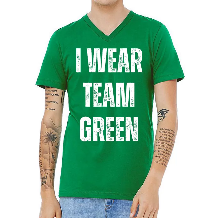 Formula Racing Car I Wear Team Green F1 Formula One Racing Car V-Neck T-Shirt