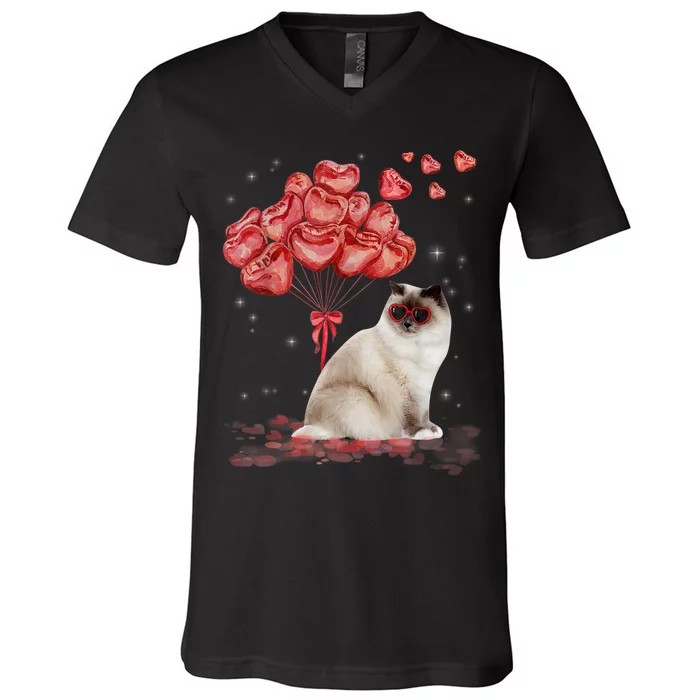 Funny Ragdoll Heart Valentines Day Cat Dad Mom Gift V-Neck T-Shirt