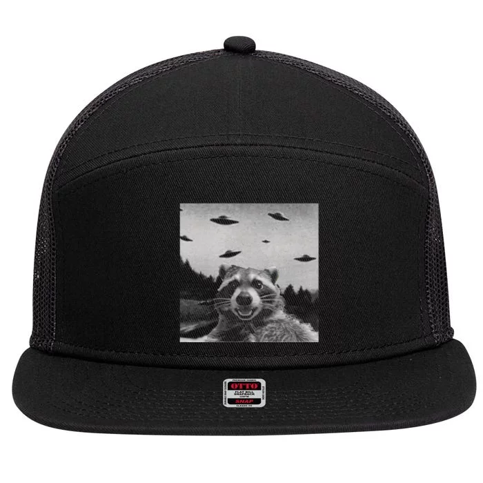 Funny Raccoon Selfie With Alien Ufos Funny Raccoon Lovers Aliens Ufo 7 Panel Mesh Trucker Snapback Hat