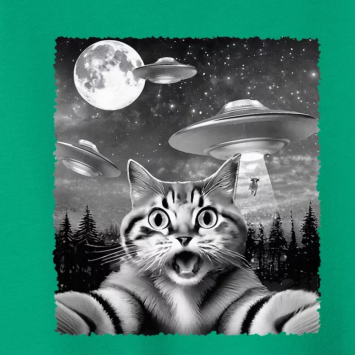 Funny Scared Cat Selfie with UFOs Gift Idea Toddler T-Shirt