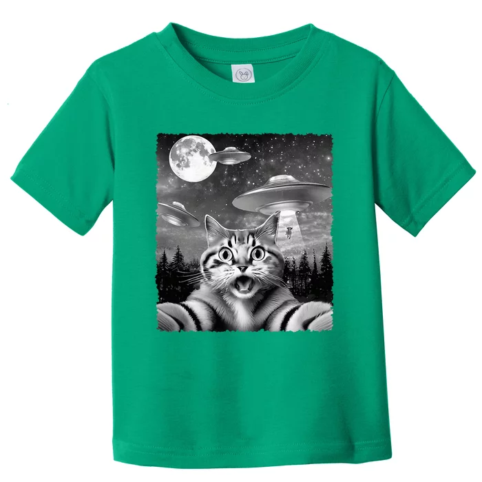 Funny Scared Cat Selfie with UFOs Gift Idea Toddler T-Shirt