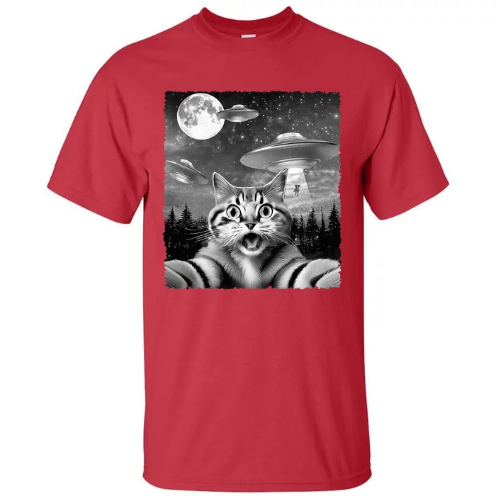 Funny Scared Cat Selfie with UFOs Gift Idea Tall T-Shirt