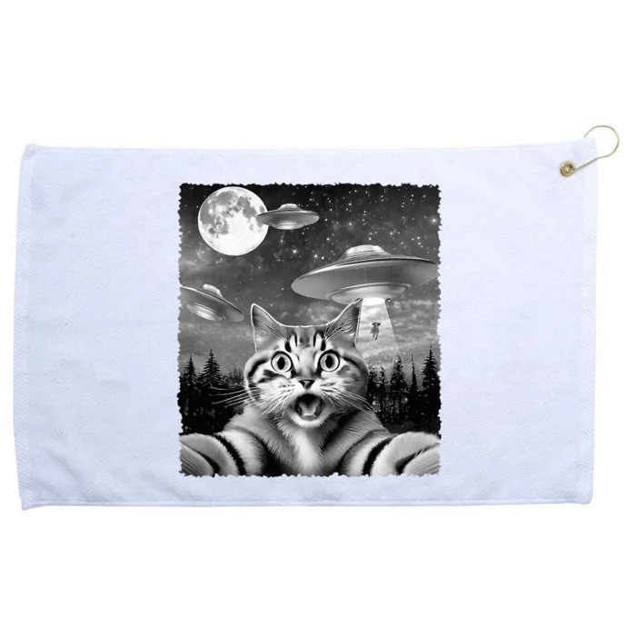 Funny Scared Cat Selfie with UFOs Gift Idea Grommeted Golf Towel