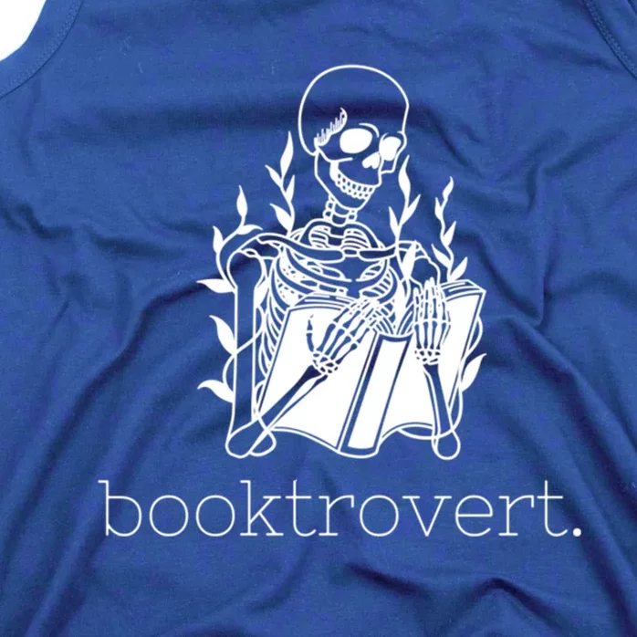 Funny Skeleton Reading Book Lover Booktrovert Gift Tank Top