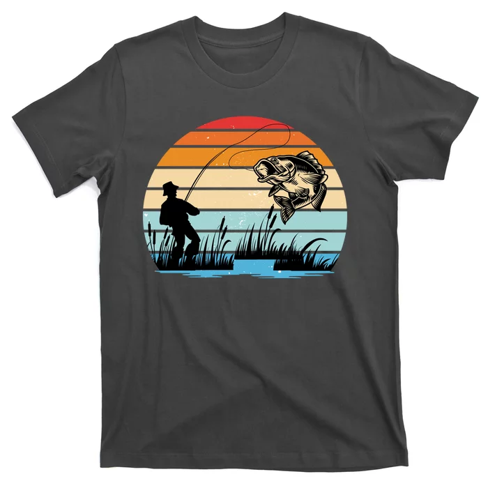 Fishing Sunset Retro Vintage Gift T-Shirt