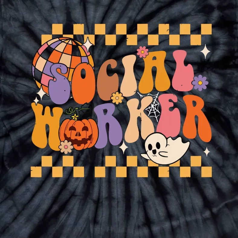 Funny Social Worker Halloween School Social Work Retro Ghost Tie-Dye T-Shirt