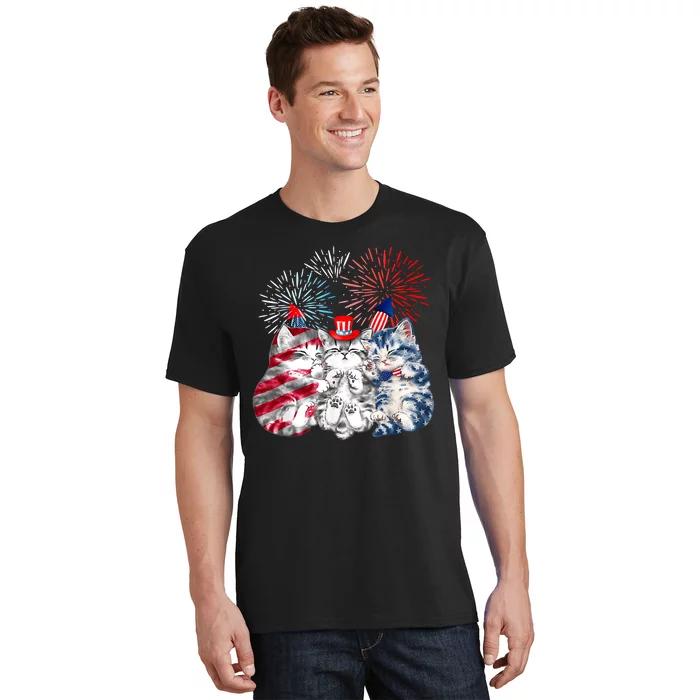 Funny Three Cat 4th Of July American Flag Patriotic Cat T-Shirt