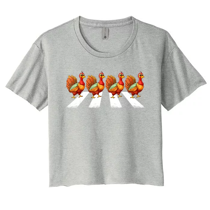 Funny Turkey Crossing Road Crosswalk Thanksgiving Day Women's Crop Top Tee