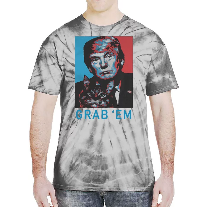 Funny Trump Cat Grab Em Vintage Retro Trump Gift Tie-Dye T-Shirt