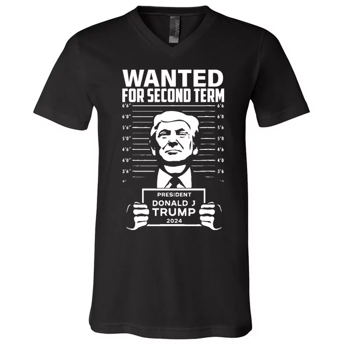 Free Trump Mugshot Wanted For Second Term 2024 Trump 2024 V-Neck T-Shirt