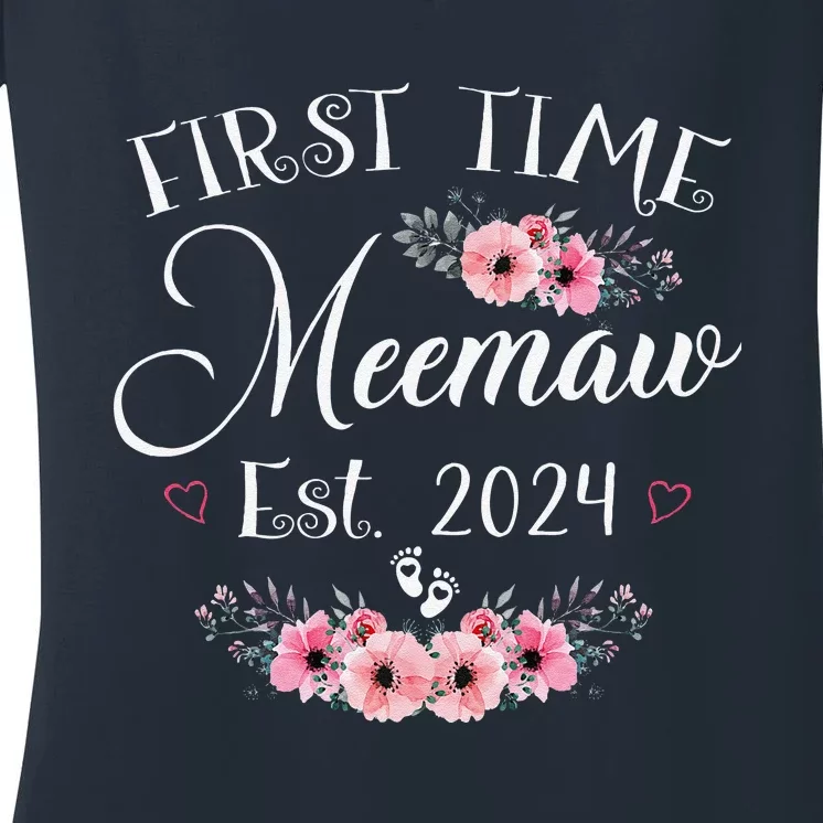 First Time Meemaw 2024 MotherS Day Soon To Be Mom Pregnancy Women's V-Neck T-Shirt