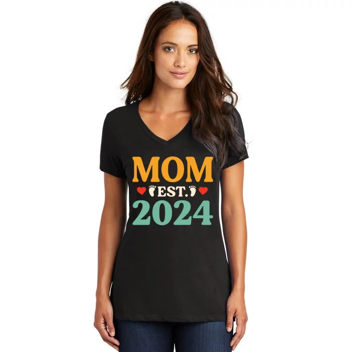 First Time Mom Est 2024 Promoted To Mommy 2024 Gifts Women's V-Neck T-Shirt