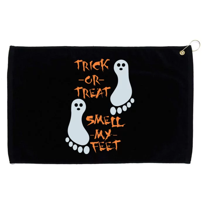 Funny Trick Or Treat Smell My Feet Halloween Grommeted Golf Towel