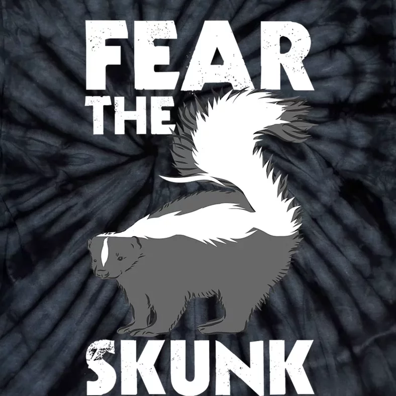 Fear The Skunk Zoologist Zookeeper Wildlife Animal Lover Tie-Dye T-Shirt