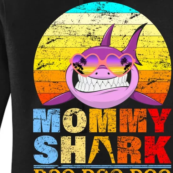 Funny Beach Mommy Shark Doo Women's Pullover Hoodie