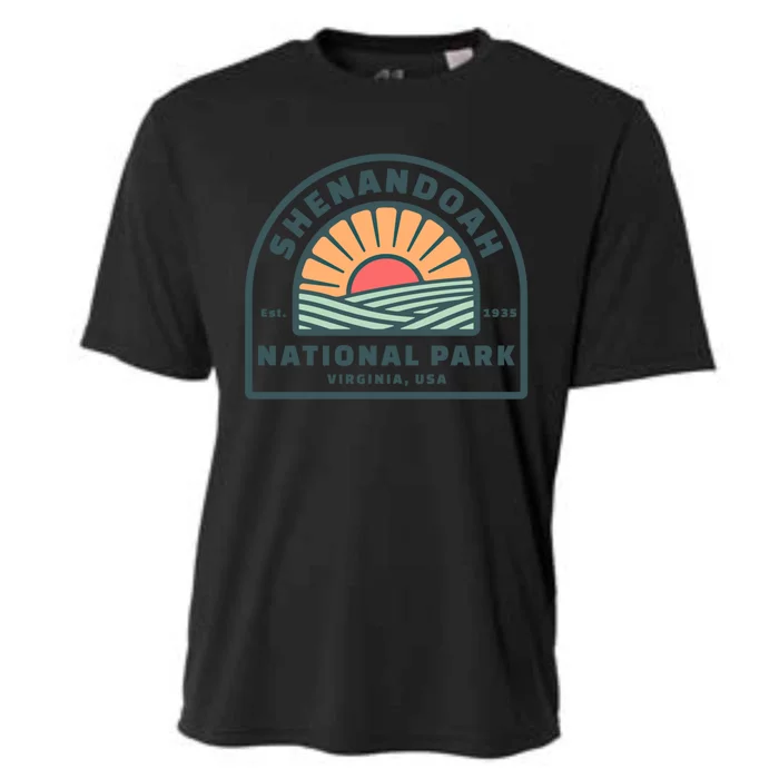 Family Vacation Gift Cute Gift Retro Shenandoah National Park Gift Cooling Performance Crew T-Shirt