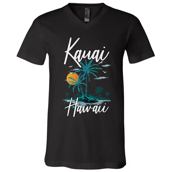 Family Vacation Retro Sunset Hawaii Kauai V-Neck T-Shirt