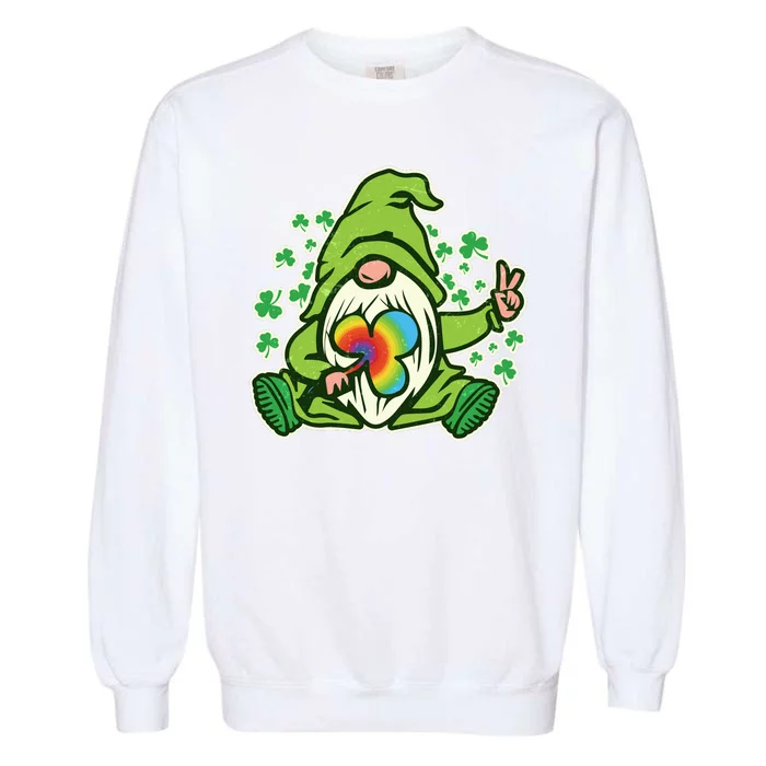 Funny Vintage St Patrick's Day Peace Love Leprechaun Gnome Garment-Dyed Sweatshirt