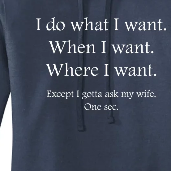 Funny Wife Quote Funny Couples Funny Husband Anniversary Gift Women's Pullover Hoodie