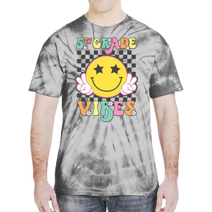 Girl 5th Grade Vibes Smile Face Back To School Fifth Grade Tie-Dye T-Shirt