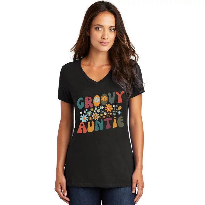 Groovy Auntie Retro Colorful Flowers Design Aunt Women's V-Neck T-Shirt