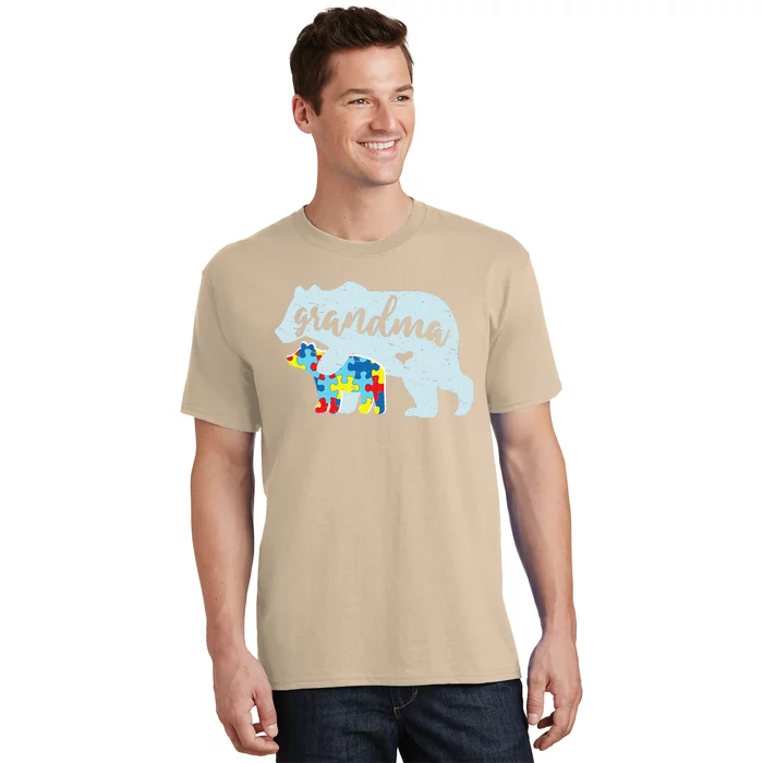 Grandma Bear Cute Autism Awareness Puzzle Piece Cub Gift T-Shirt