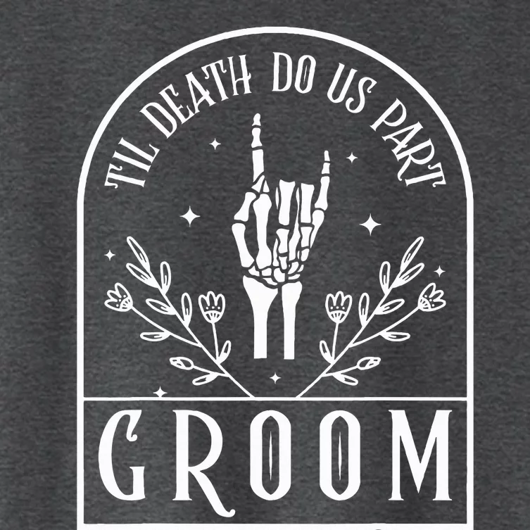 Groom Bride Skeleton Gothic Halloween Engagement Wedding Women's Crop Top Tee