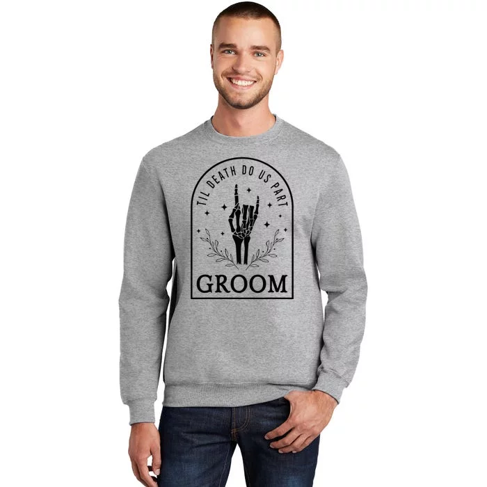 Groom Bride Skeleton Gothic Halloween Engagement Wedding Tall Sweatshirt