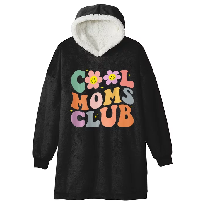 Groovy Cool Moms Club Smile Face Funny Mothers Day Wo Hooded Wearable Blanket