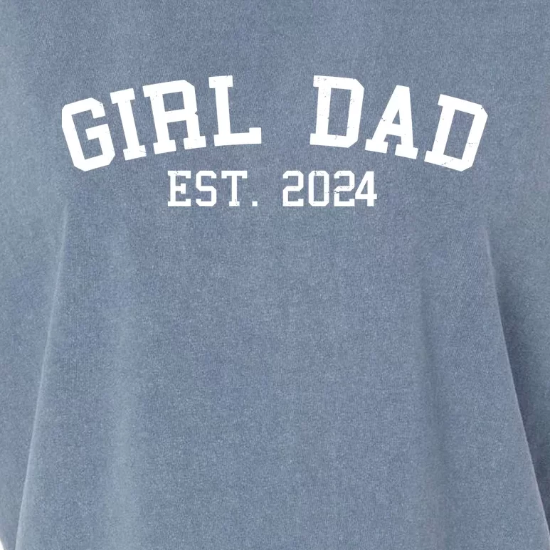 Girl Dad Est 2024 Celebrating New Baby Dad Garment-Dyed Women's Muscle Tee