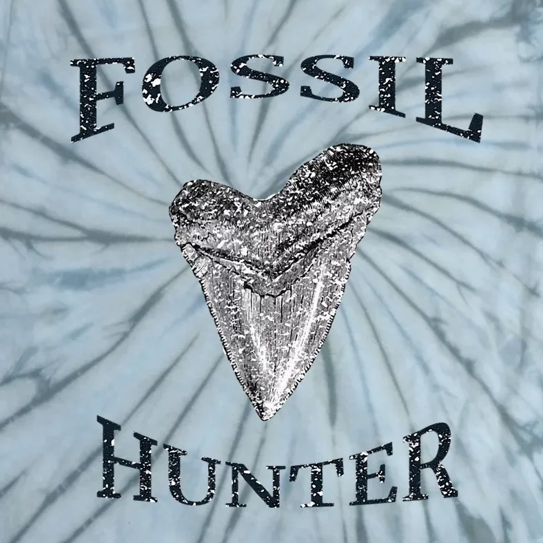 Great Distressed Fossil Hunter Megalodon Tooth Enthusiast Tie-Dye T-Shirt