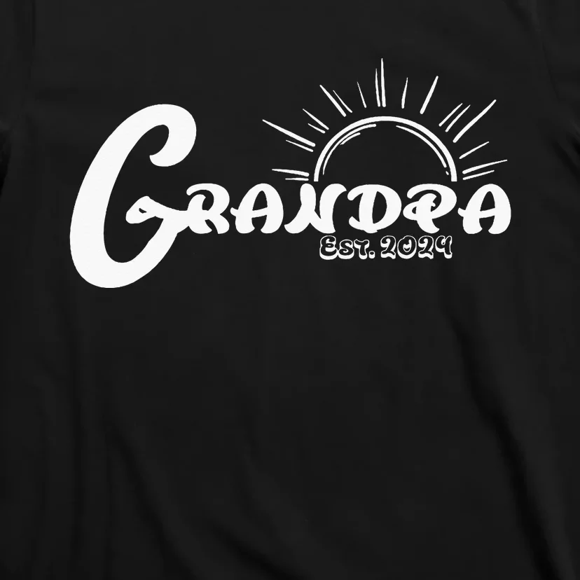 Grandpa Est. 2024 New Granddad Grandfather T-Shirt