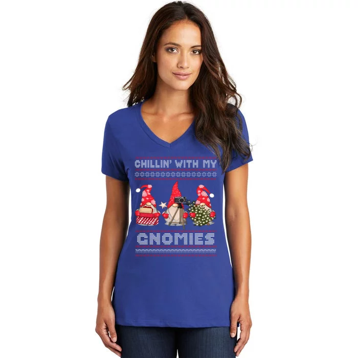 Gnome Family Funny Christmas Gift Chillin With My Gnomies Gift Women's V-Neck T-Shirt